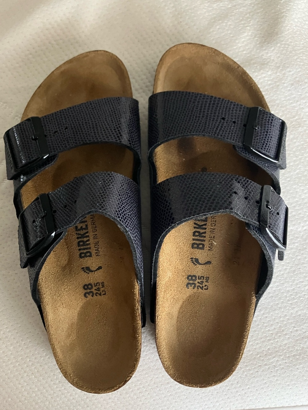 Birkenstock 38 EU 7 US Arizona Magical Metallic Midnight Sandals - worn once!